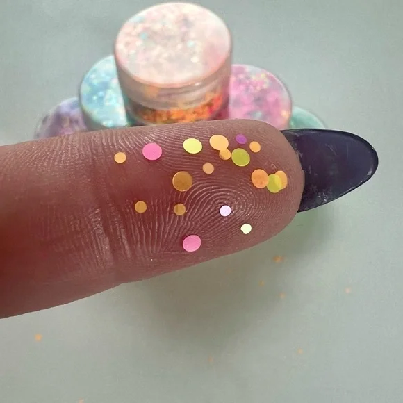 6 Color Nail Confetti - Picture 2 of 11